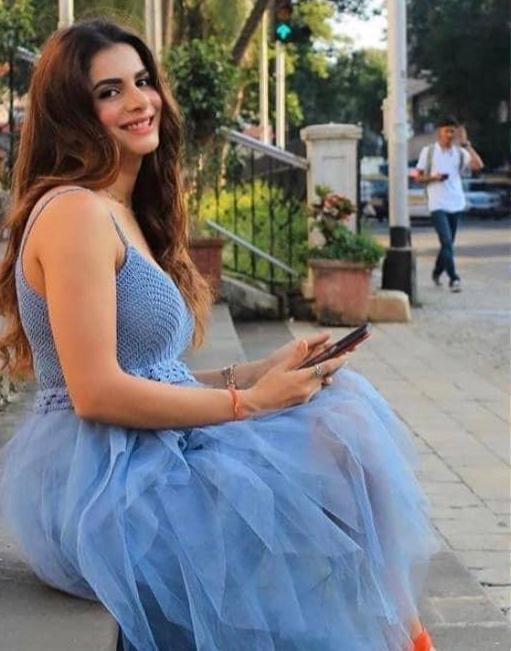 Stylish Lace Sleeveless Dress For Women